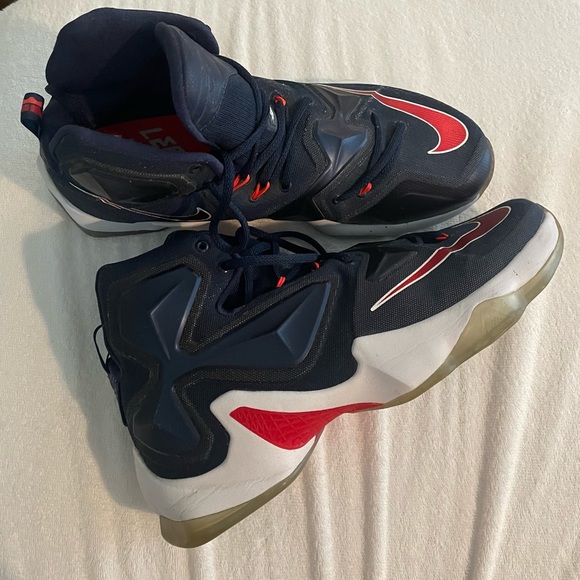 Lebron James 13 USA shoes - Picture 1 of 1